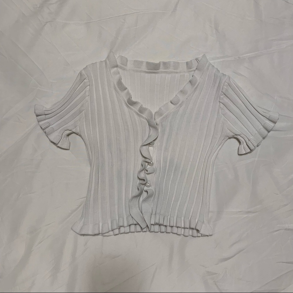 Cute ruffle top
